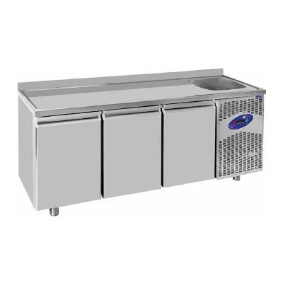 CSA Evyeli Buzdolabı 3 Kapılı 188 cm (600 Serisi)